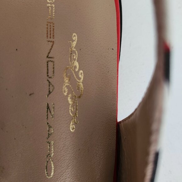 3/$30 SALE!!! 😎 Brenda Zaro shoes site 6 - Picture 2 of 3